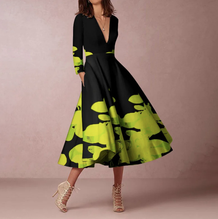 Elegantes Langarm Kleid Brenna Wadenlang mit V Ausschnitt in Schwarz Grün