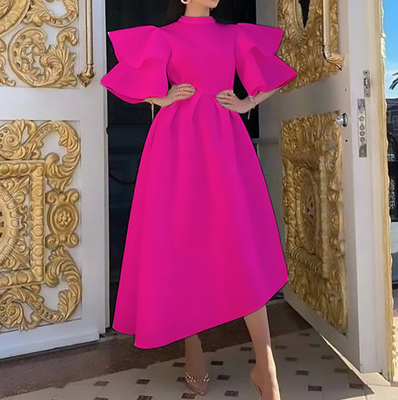 Elegantes Sommerkleid mit Rüschenärmel Asymmetrisch in Pink