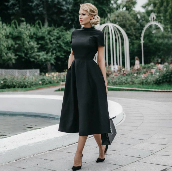 Elegantes Vintage Style Kurzarm Kleid in Schwarz Wadenlang