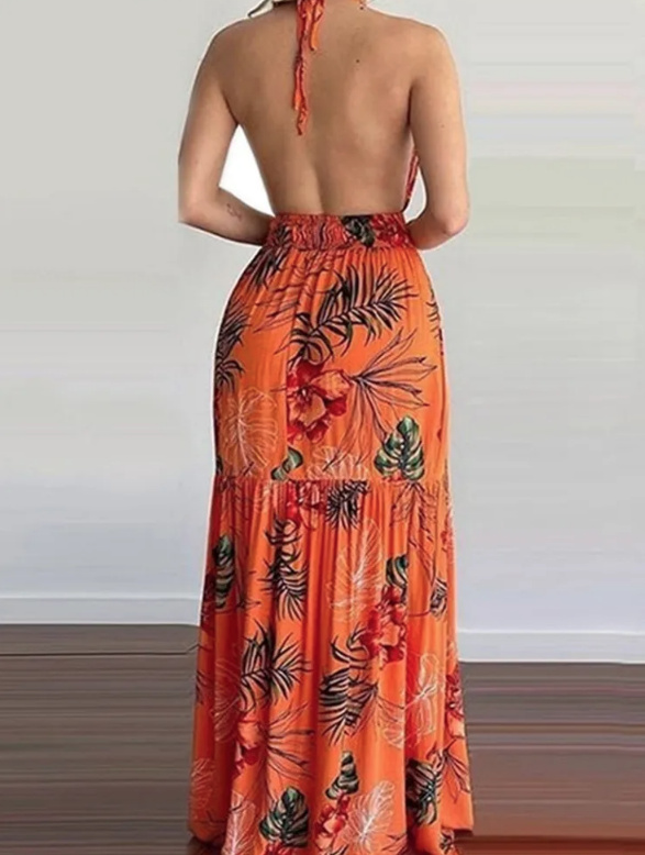 Neckholder Träger Maxi Sommerkleid in Orange mit Blumenmuster Plissiert