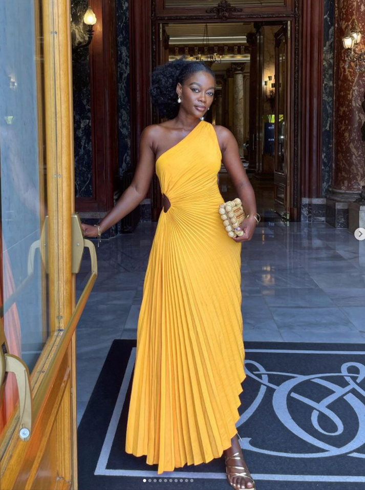 One Shoulder Plissee Kleid Asymmetrisch Elegant in Gelb