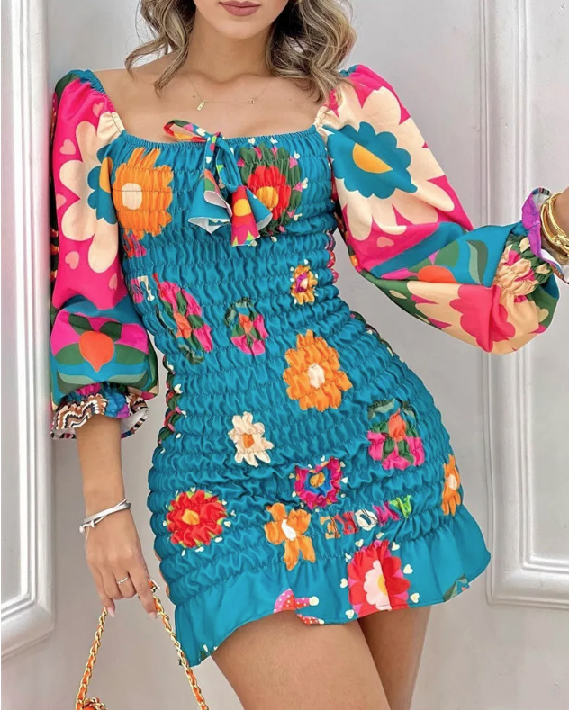 Süßes Langarm Vintage Sommerkleid mit Blumen in Blau