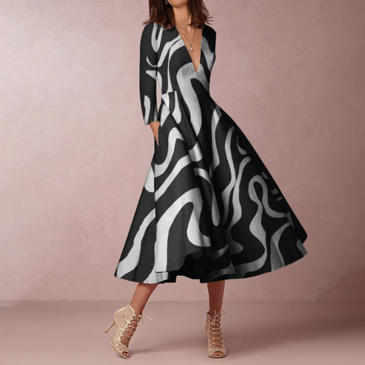 Elegantes Langarm Kleid Belinda Wadenlang mit V Ausschnitt in Schwarz Silber