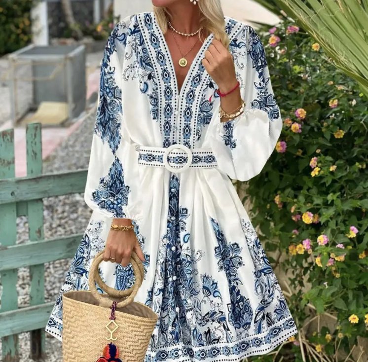 Langarm Boho Style Sommerkleid Kurz in Weiß Blau mit Gürtel