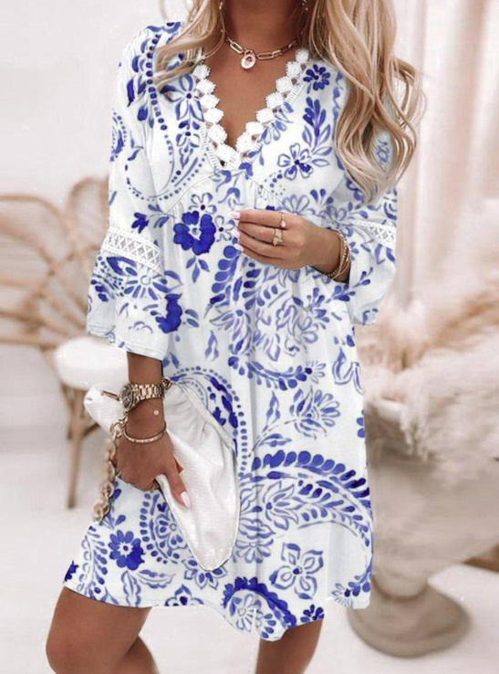 Kurzes Hängerchen Sommerkleid Abigal mit V Ausschnitt in Weiß Blau