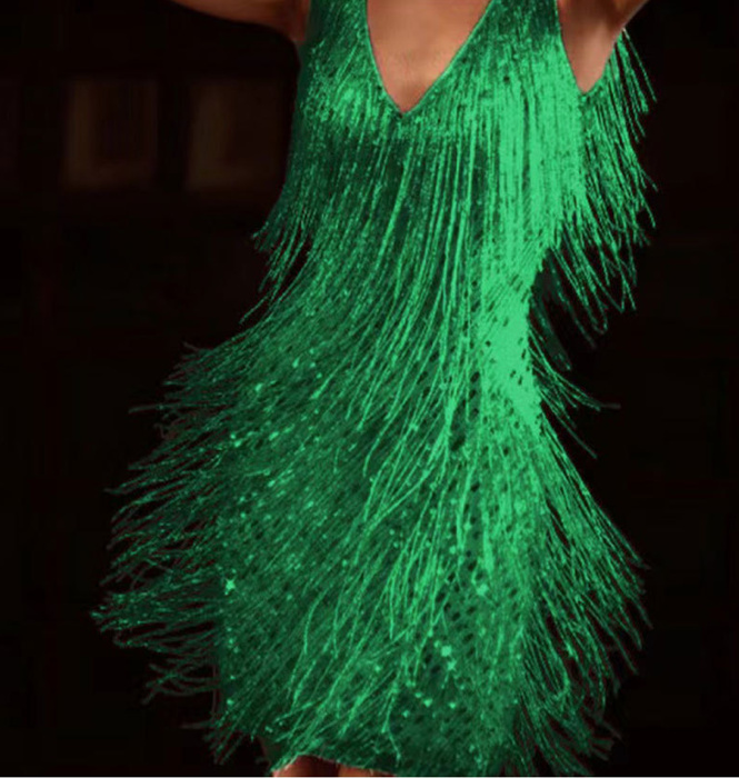 Sexy Mini Pailletten Party Kleid in Grün mit V Ausschnitt